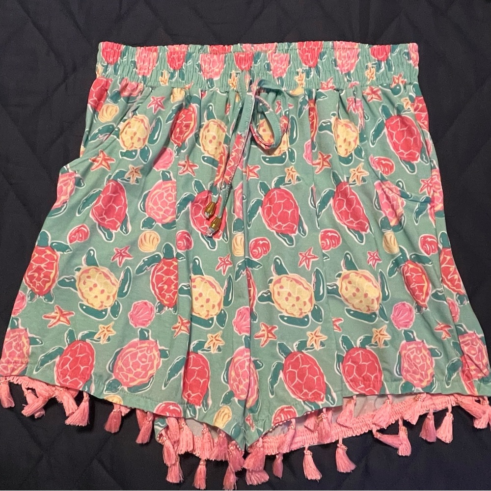 Simply Southern sea turtle women’s tassel shorts, L/XL